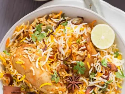 Zafrani Chicken Dum Biryani